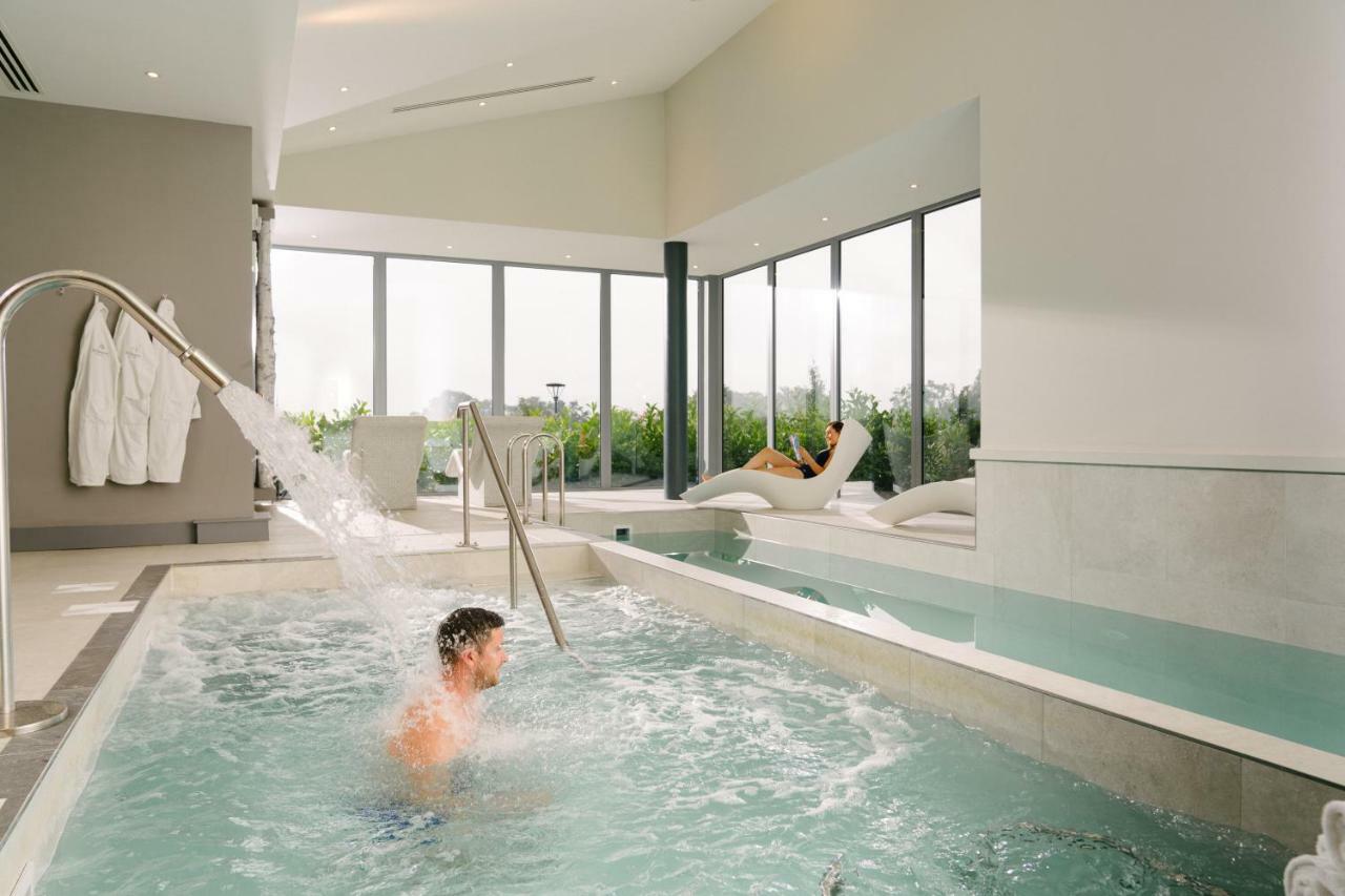 Killeavy Castle Estate Hotell Meigh Eksteriør bilde